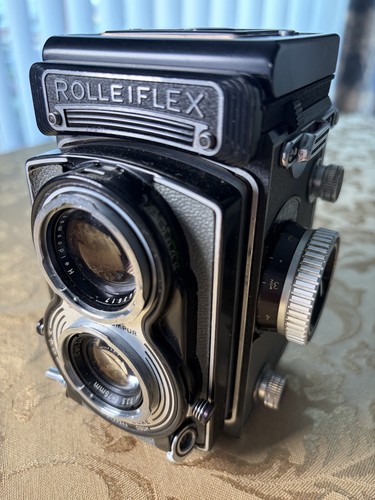 Rolleiflex 75mm twin - f3.5,